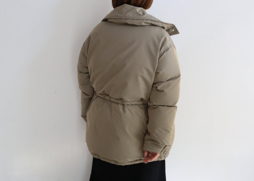 AURALEE FINX POLYESTER CHAMBRAY DOWN COAT – Chum!