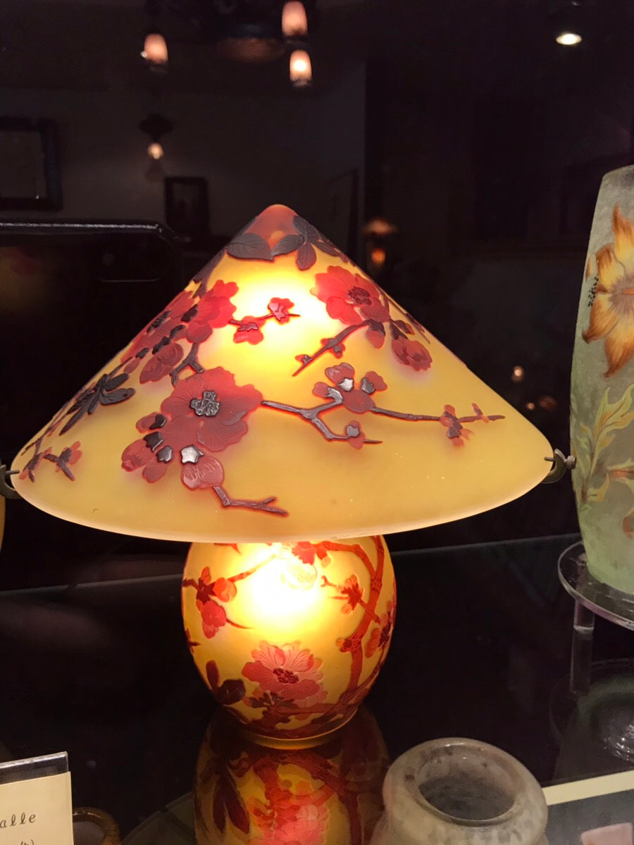 楽天市場とかで見るエミールガレのランプの偽物・本物の見分け方