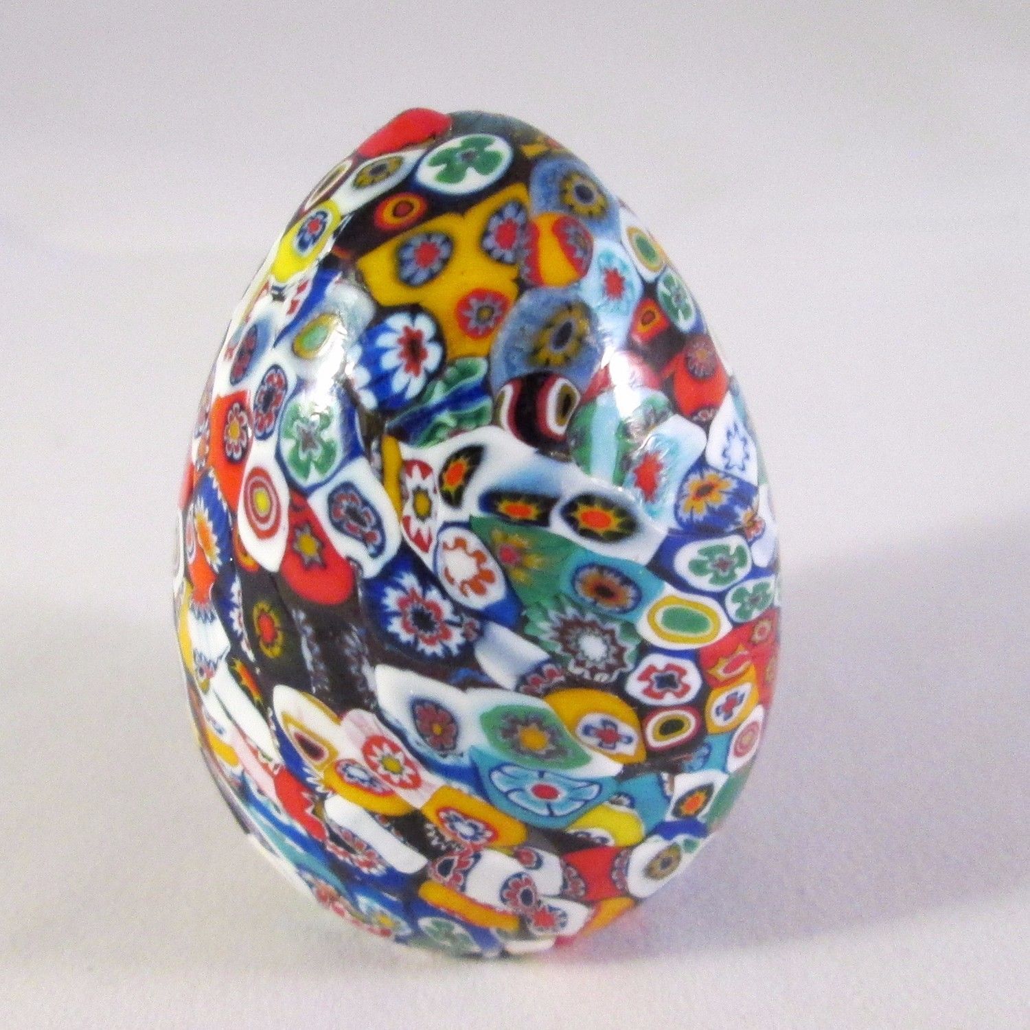 イタリアのベネチアングラス・ムラノガラスのペーパーウェイト（置物