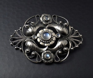ジョージ・ジェンセン 歴代ブローチ・コレクション – アンティーク