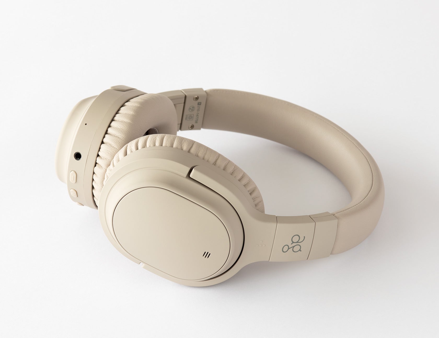 WHP01K | ag-”ちょうどいい”ワイヤレスイヤホン｜final 公式ストア