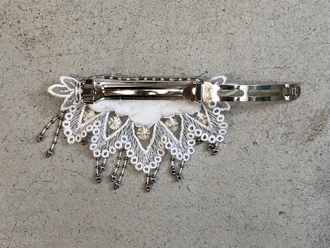 tanakadaisuke Snow bijou barrette