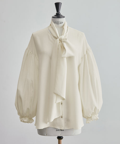 ROPÉ(ロペ) / 【高評価】【神崎恵さんコラボ】ボウタイブラウス