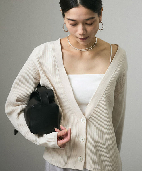 SALON adam et ropé(サロン アダム エ ロペ) / Vネックカーディガン