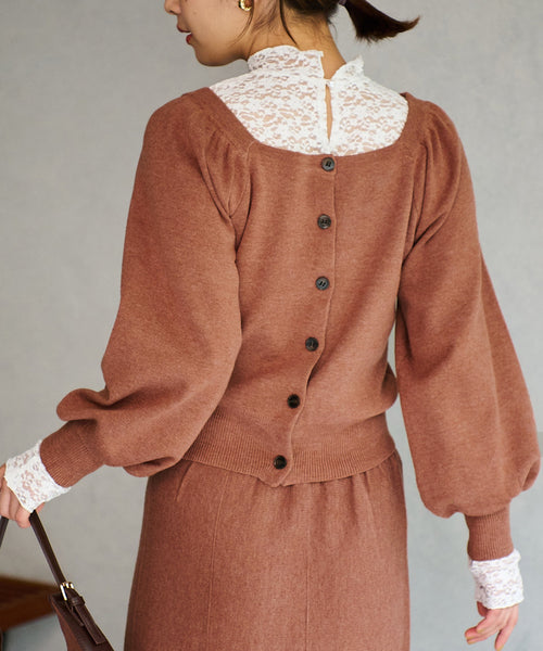 vis-à-vis(ビザビ) / 【WEB限定】前後2WAYスクエアネックニット