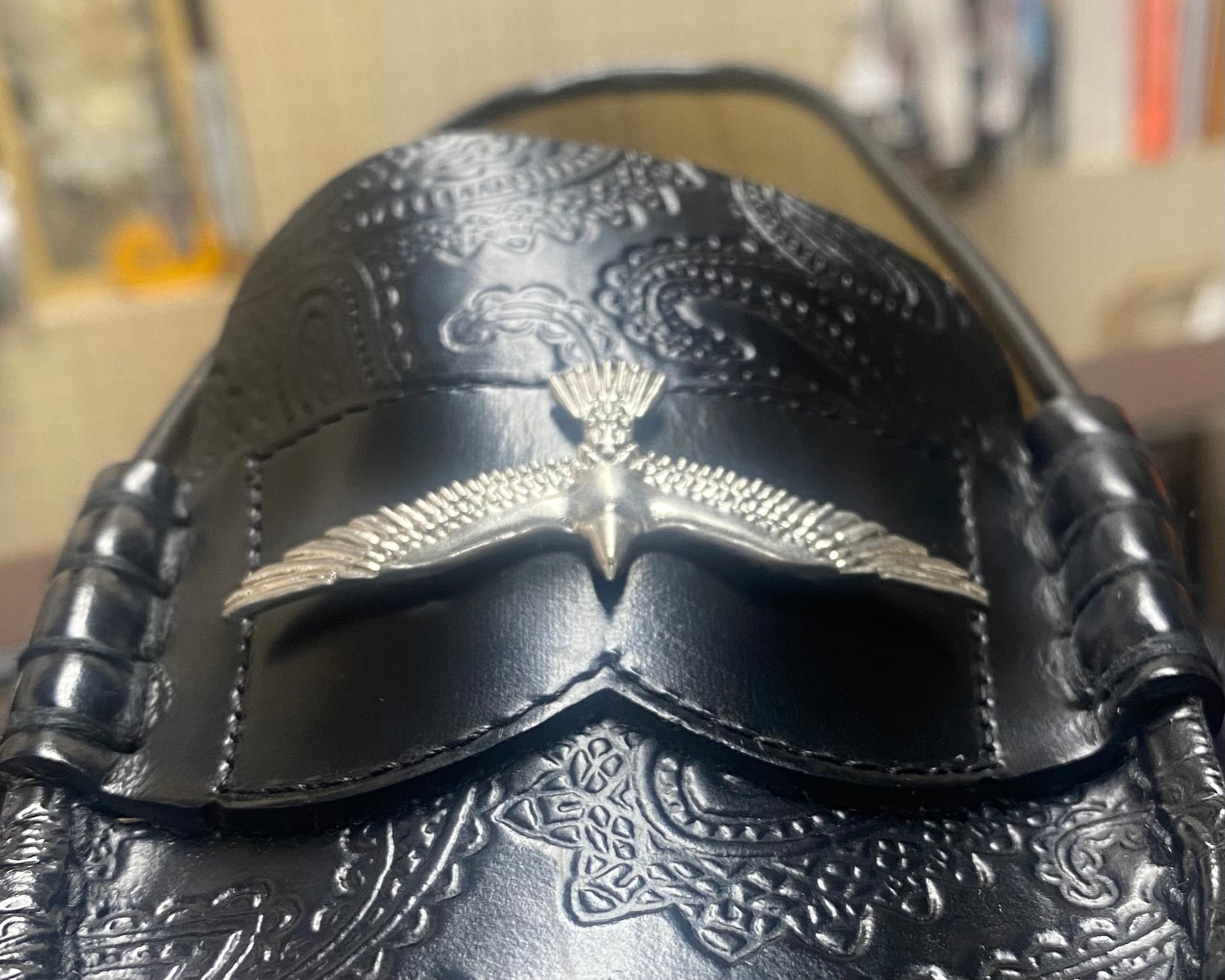 How to attach loafer accessories – THE KENFORD FINESHOES