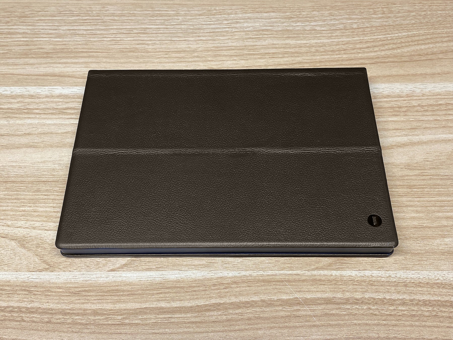 10.1型ノートPC「OneMix5」は出張に最適なエグゼクティブノート – UMPC