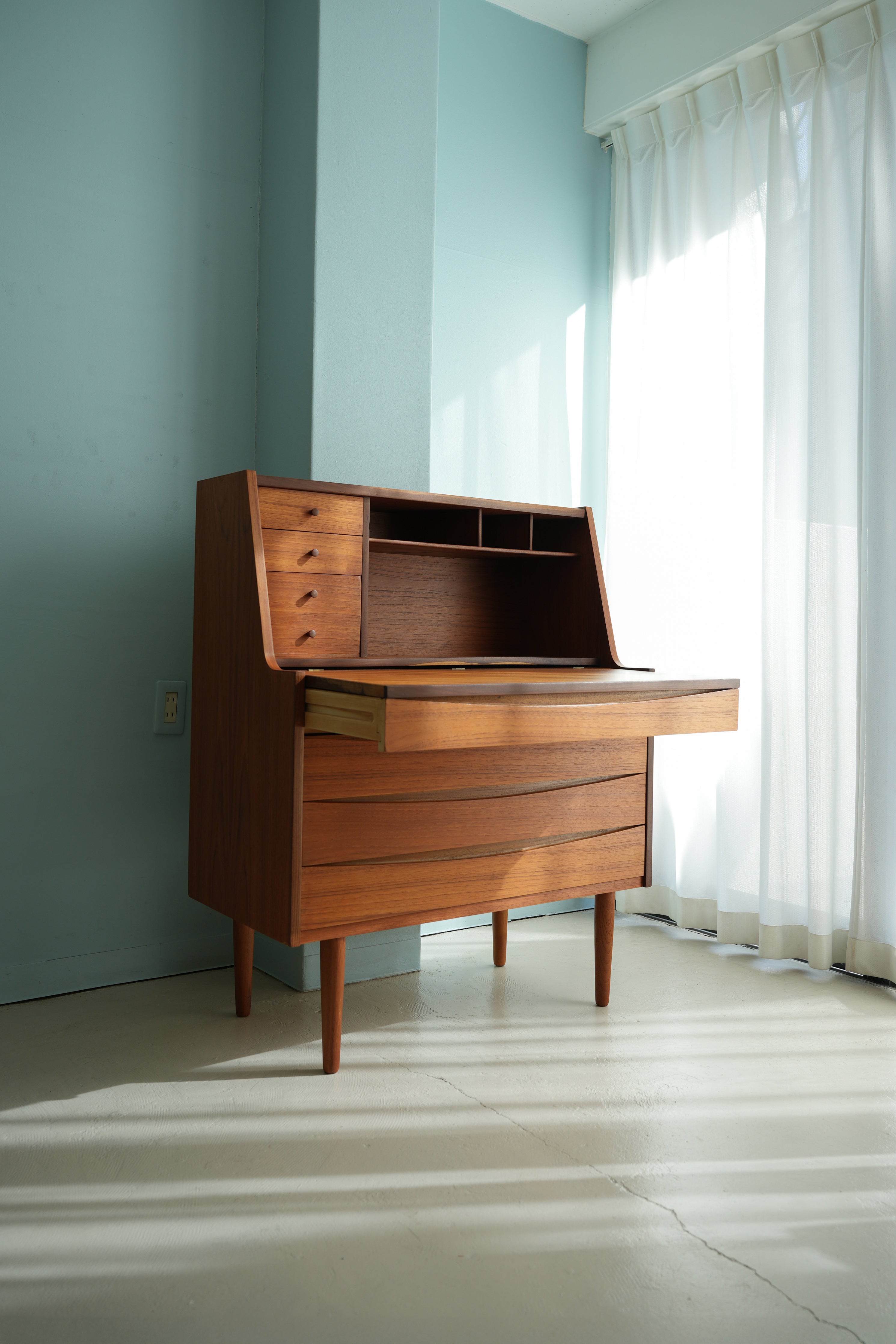 デンマークヴィンテージ ライティングビューロー ドレッサー 北欧家具