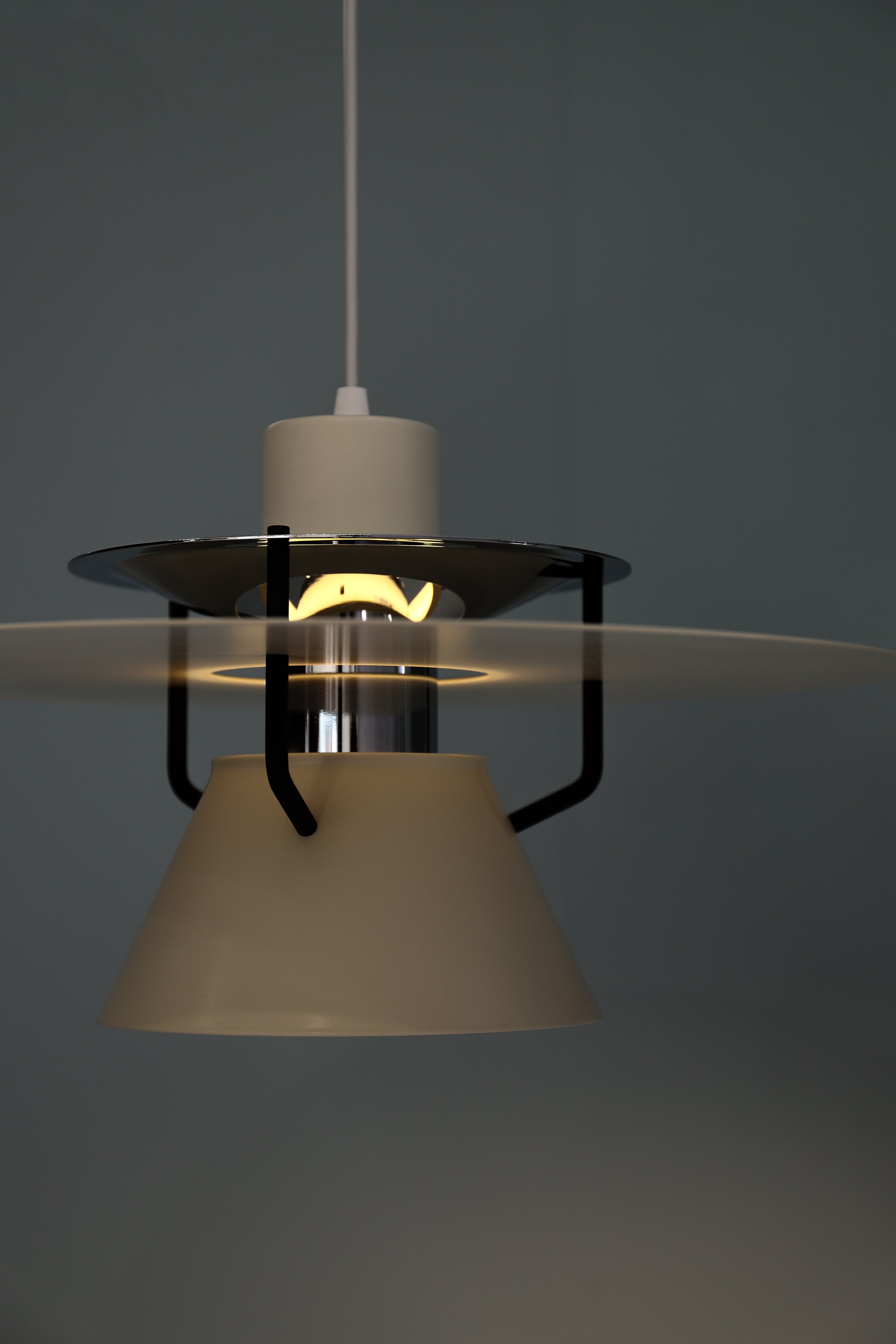 デンマークヴィンテージ ホーン ペンダントライト ポストモダン 北欧