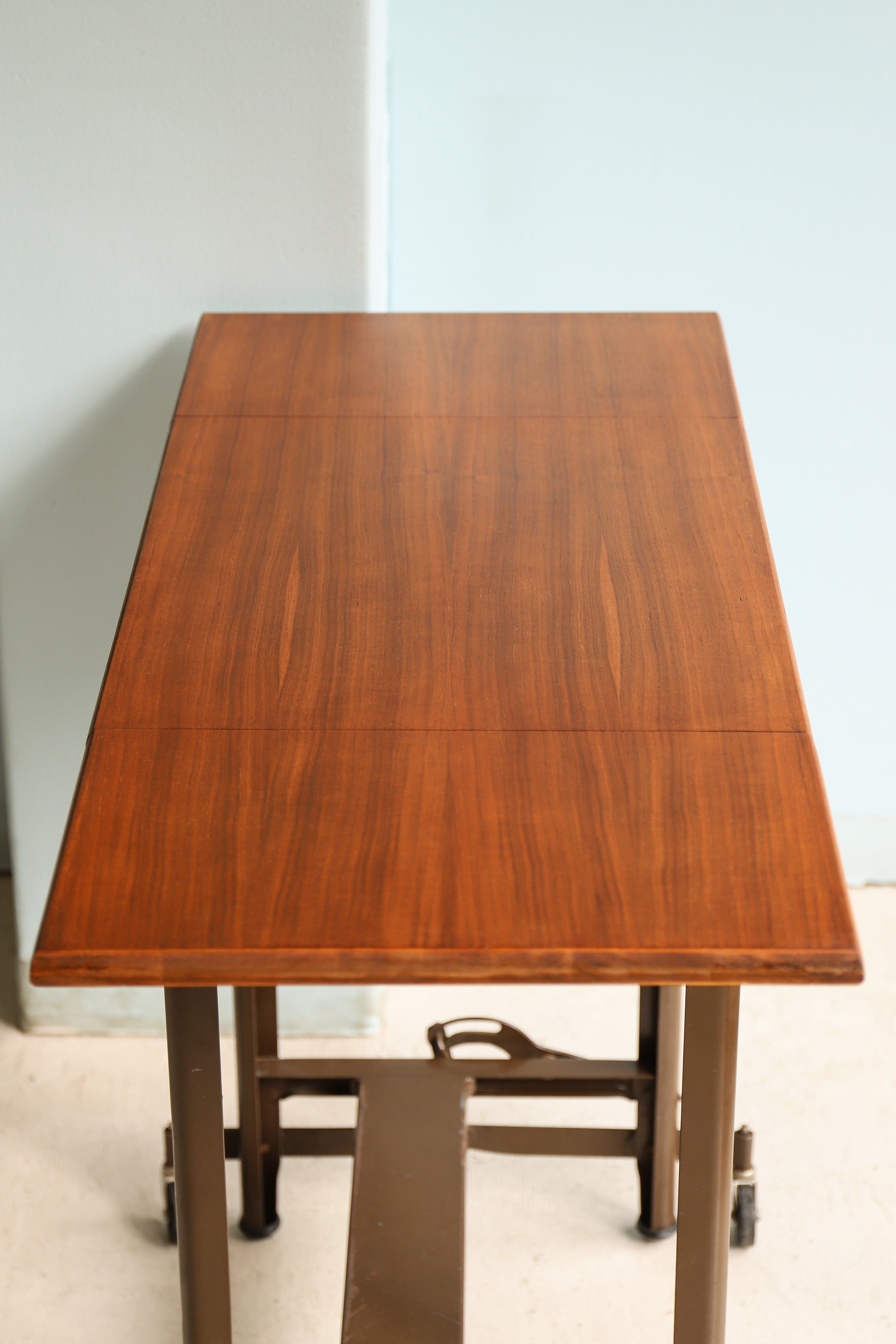 アメリカヴィンテージ タイプライター サイドテーブル