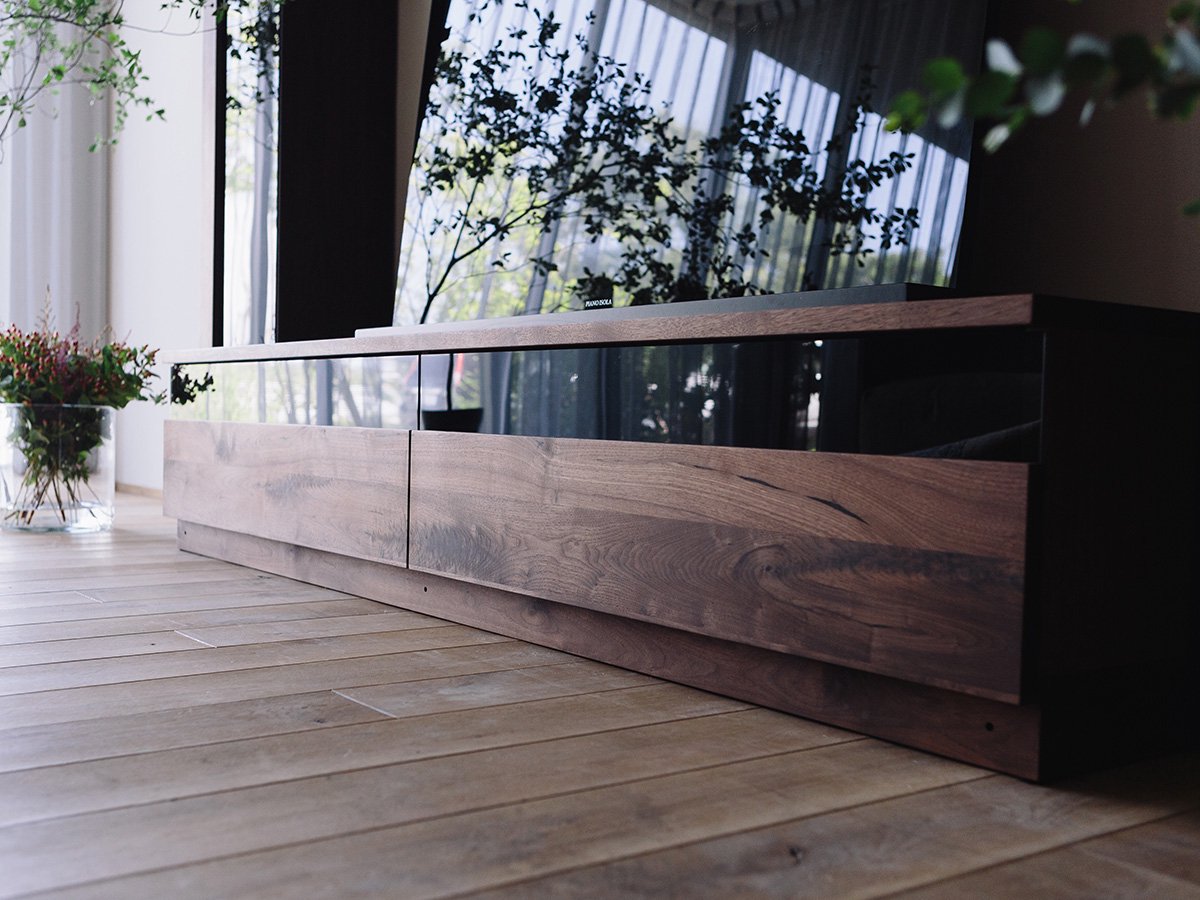 CARAMELLA TV Board – PIANO ISOLA