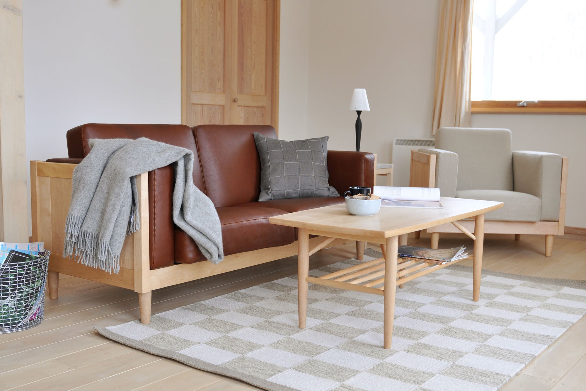 ふ*3様 北の住まい設計社 センターテーブル ローテーブル 無垢