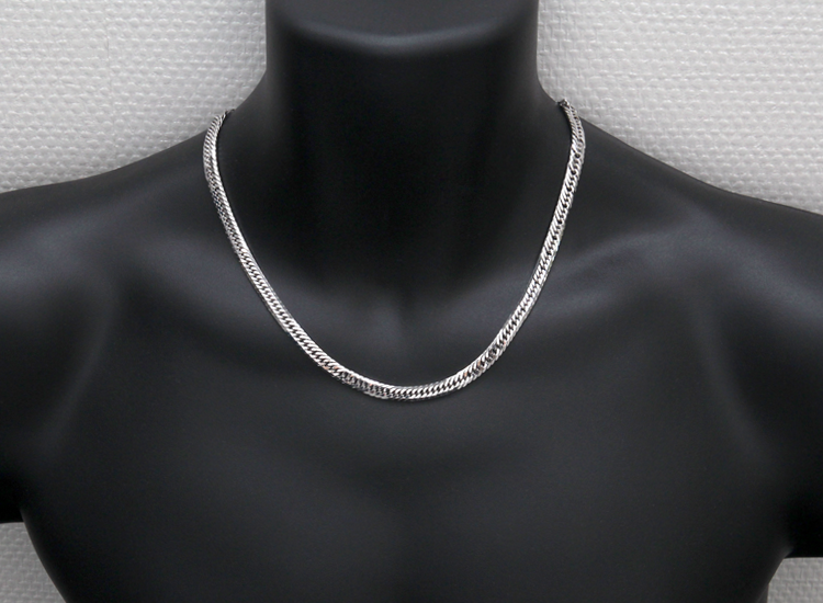 K18ホワイトゴールド製 8面トリプル – 宝石・時計いのうえ