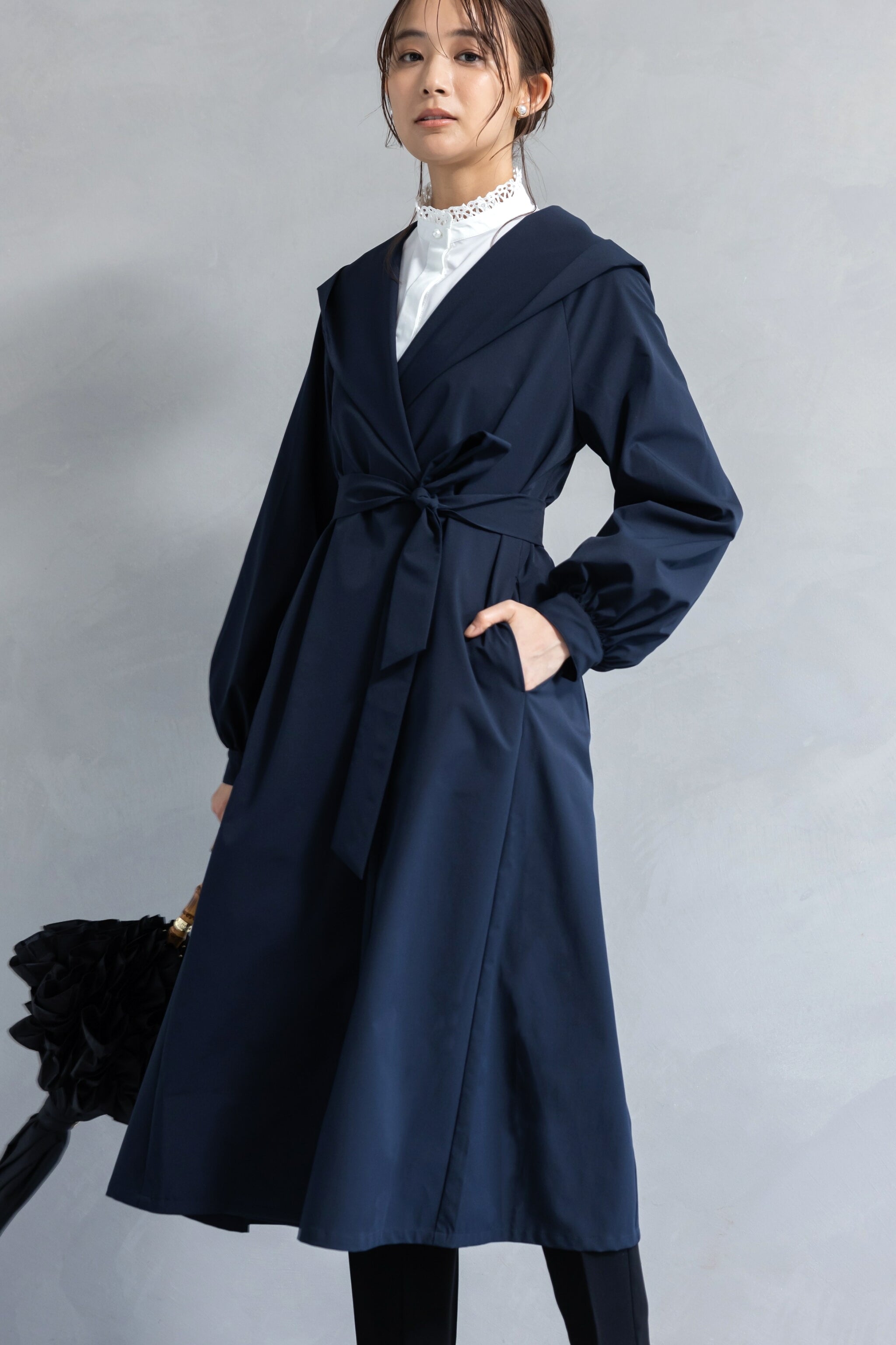 綺麗」も「上品」もあきらめない。Ame no chi Hareの撥水ネイビー