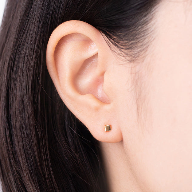 K18/Pt「トビア」ピアス(片耳用)｜【オレフィーチェ】Orefice