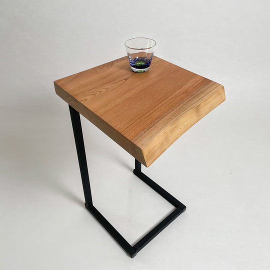 一枚板サイドテーブル｜鬼童銘木（KIDOMEIMOKU） – 【公式】鬼童銘木