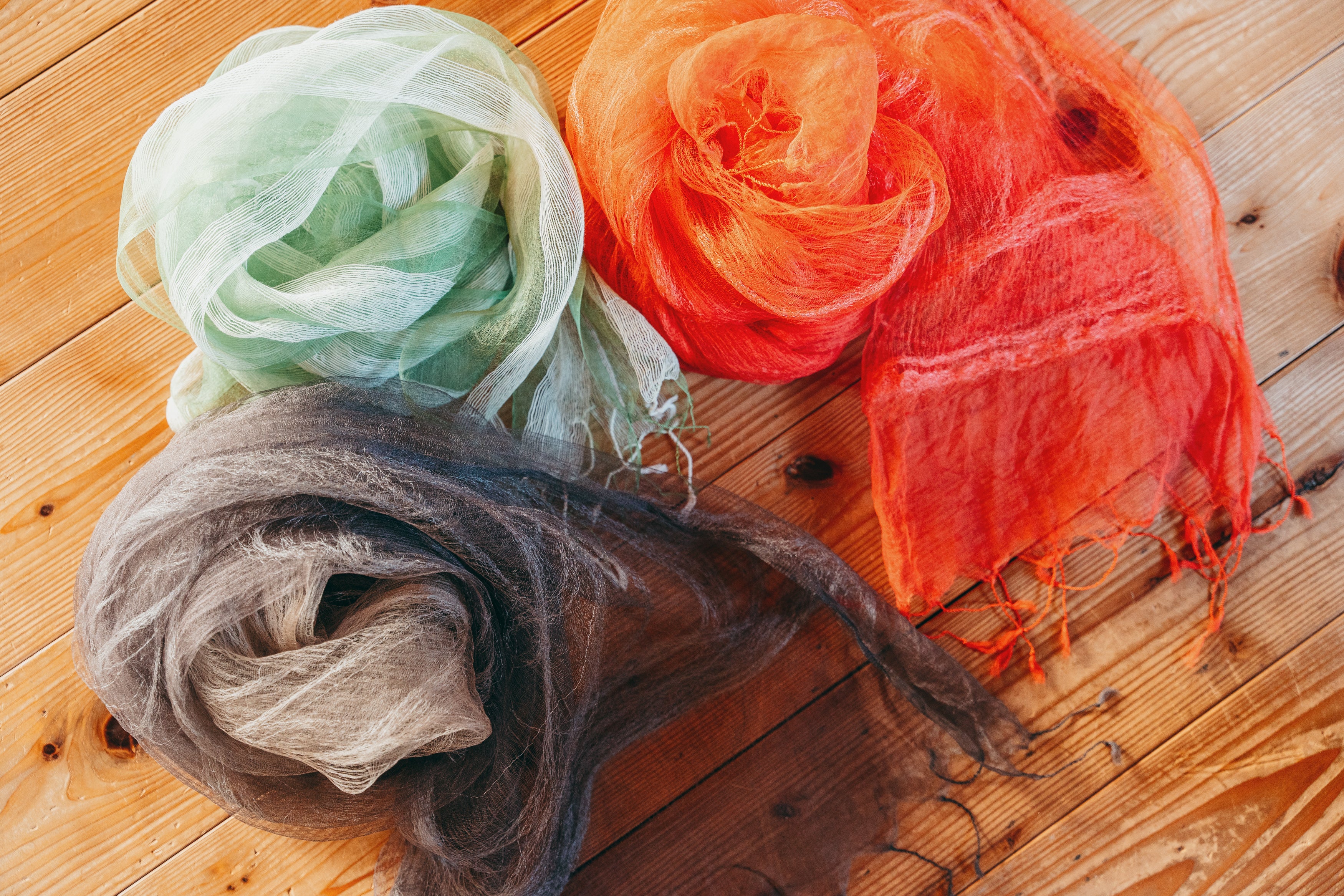 送料無料｜【染織工房 空蝉】｜草木染めストール｜【ならわし narawashi】