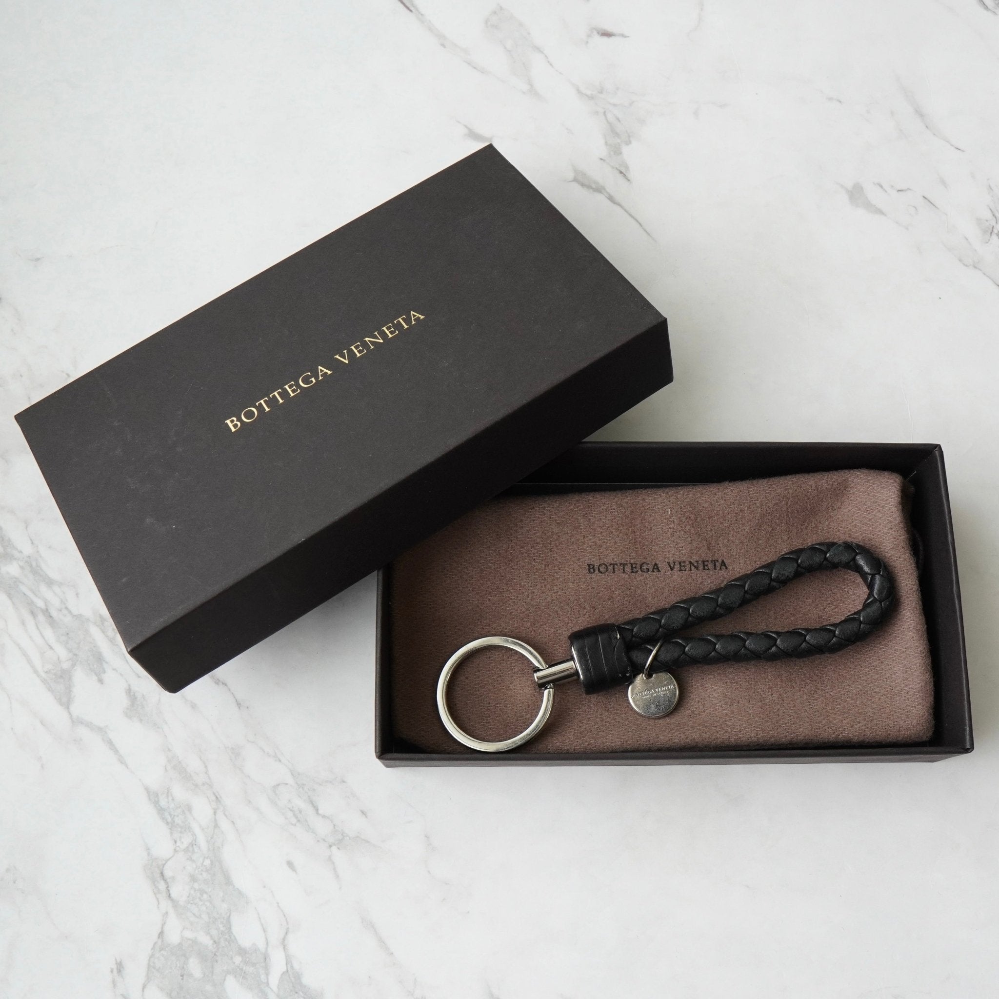 BOTTEGA BENETA(ボッテガヴェネタ)アイテム一覧 | ブランド古着を扱う