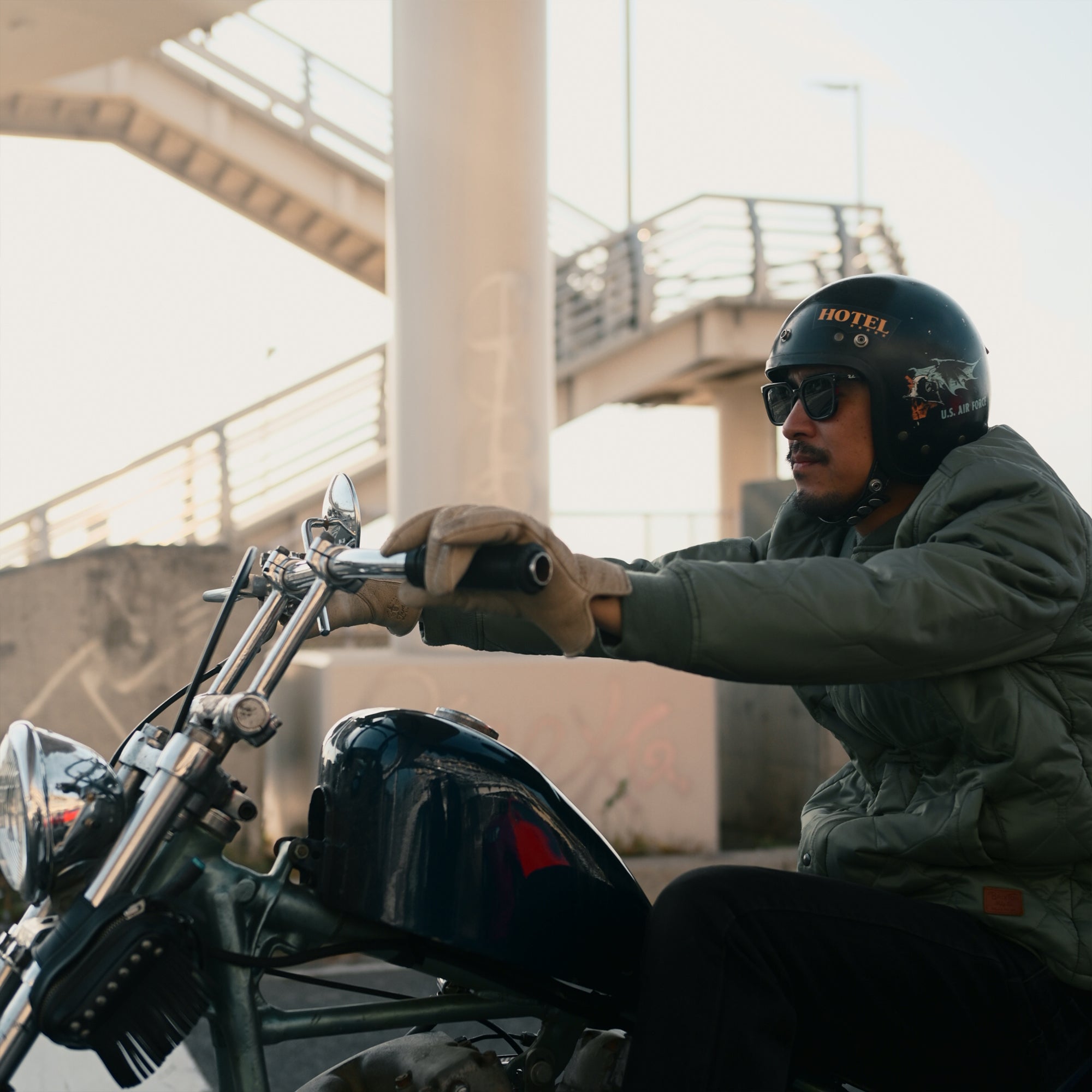 Lamp gloves × Cycle Zombies Limited Item Release