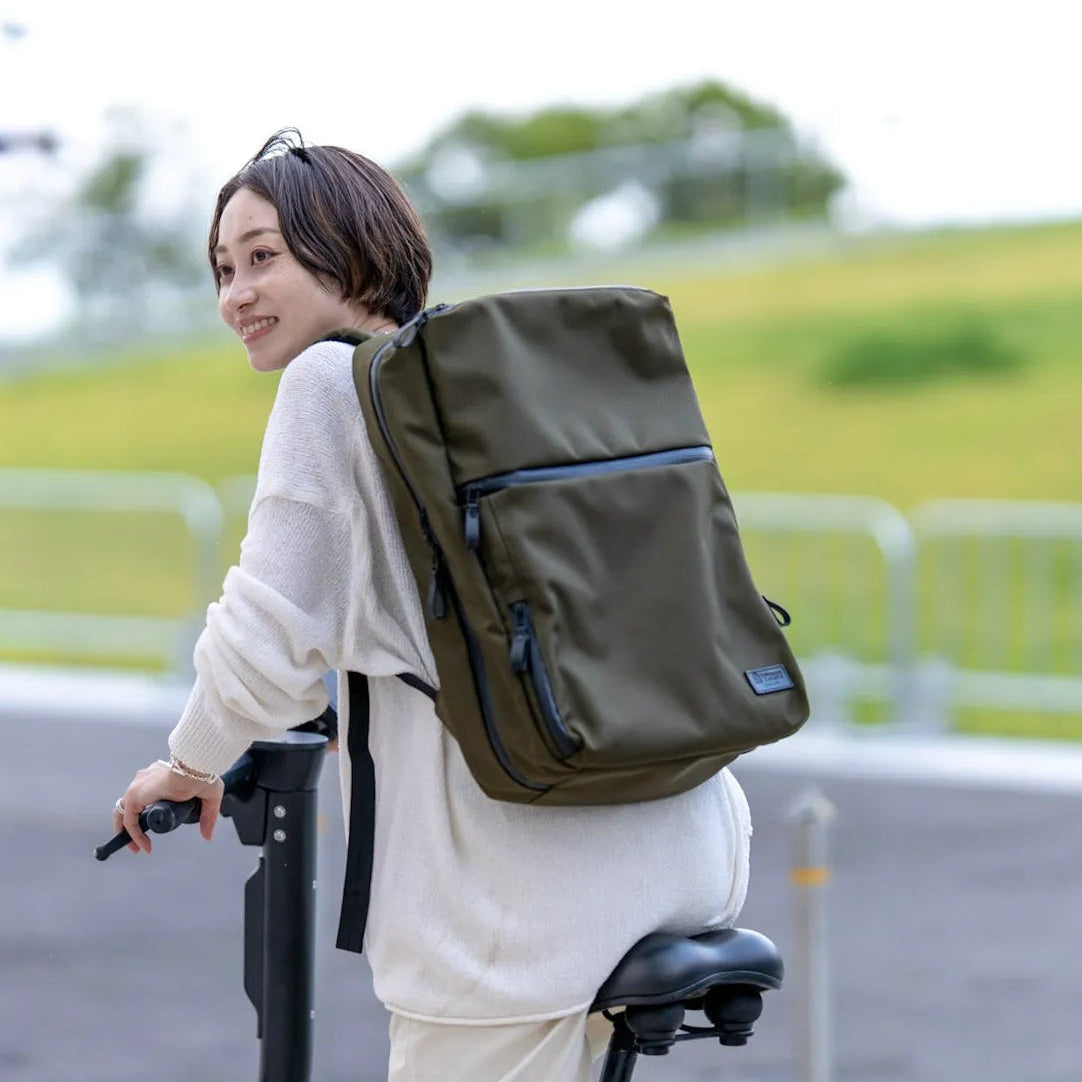 コーデュラ（R）バリスティックナイロンの大容量リュック｜イライラを