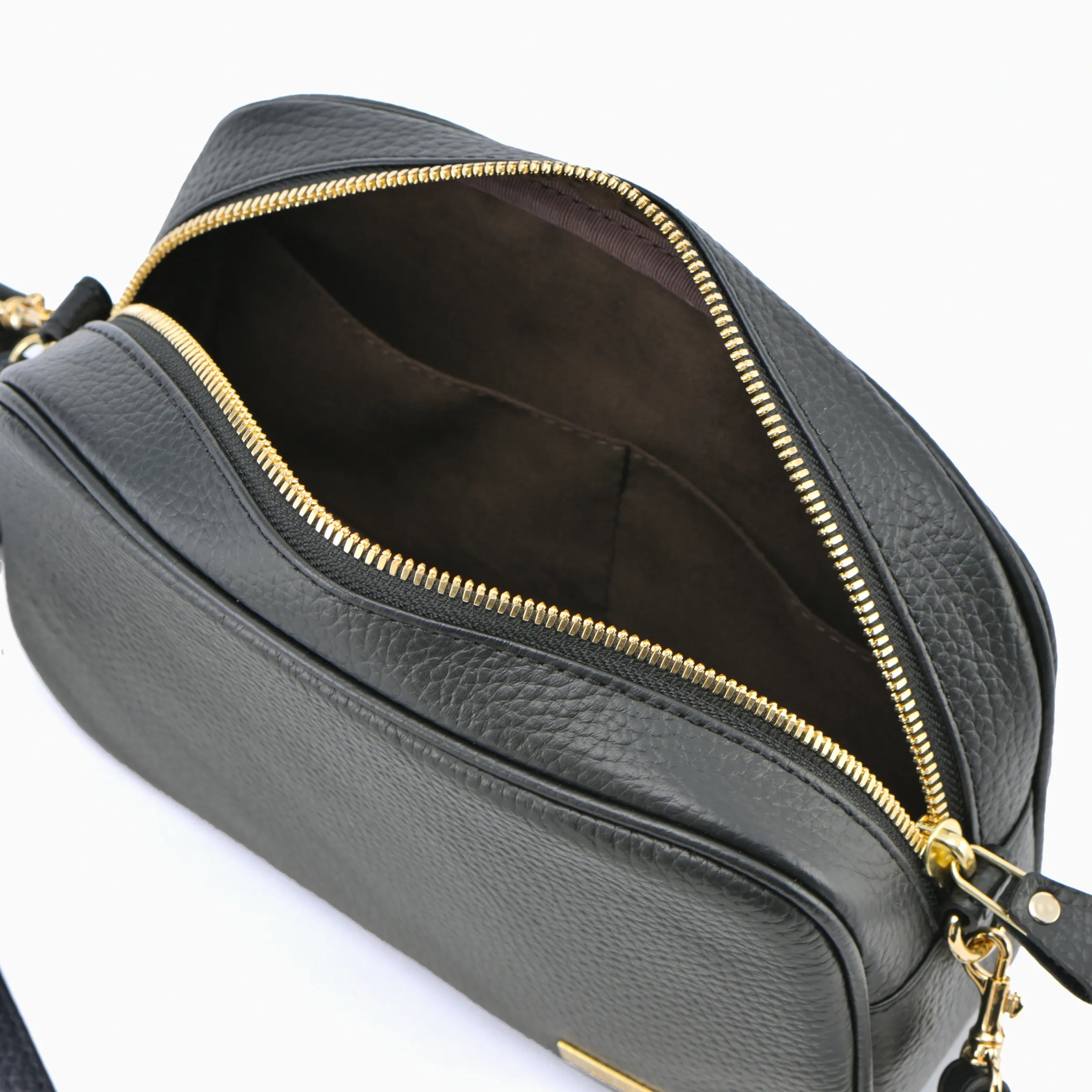 ミニレザーショルダーバッグ 2WAY 本革ポーチとしても使える タッセル