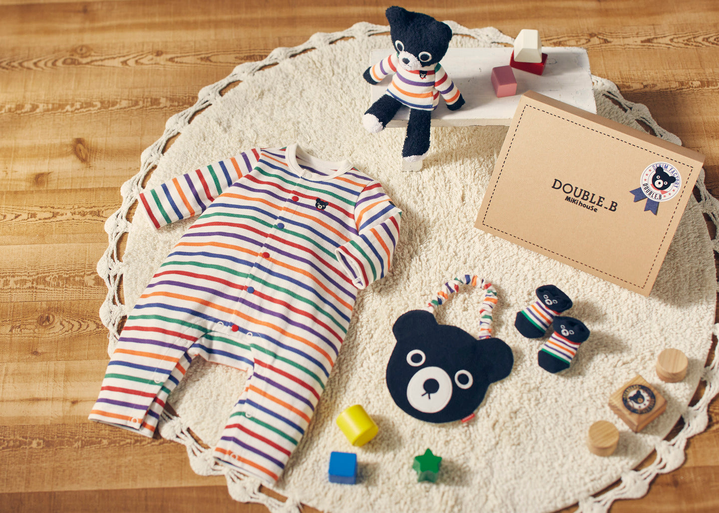 希少 ミキハウス クマキリンチェック柄オーバーオールカーディガン帽子