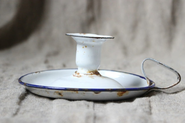 手のひらサイズのエナメルキャンドルスタンド（燭台） フランス