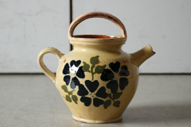 素朴な花模様のオリーブオイルポット フランスアンティーク陶器雑貨