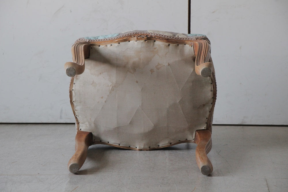 シャビーシックな印象のスツール（高さ50cm）張り替え済み フランス