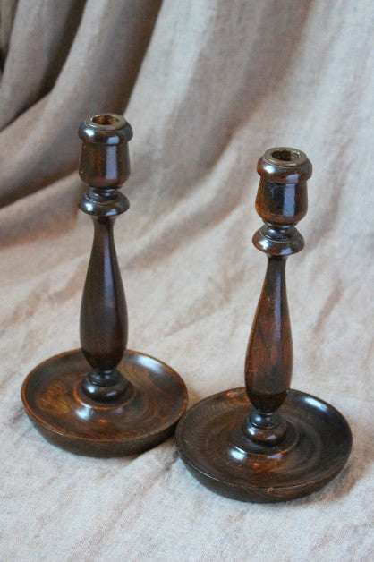 ペア木製キャンドルスタンド（燭台） イギリスアンティークインテリア