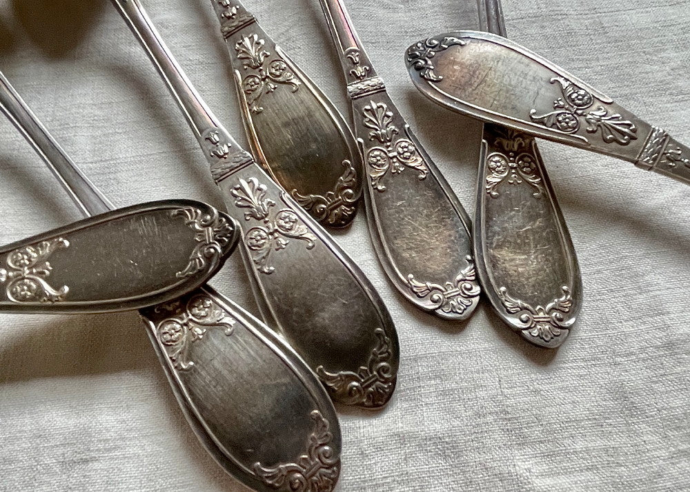 3セットあり！細工が美しいディナースプーン＆フォーク＆ナイフ3点