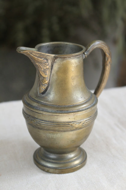 立ち姿も美しいミルクジャグ（高さ12.5cm） フランスアンティーク銀器