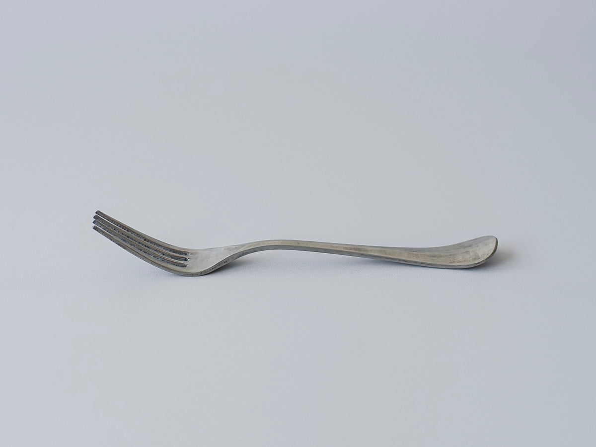 竹俣勇壱 | NEW スプーン・フォーク・ナイフ – シカジカ