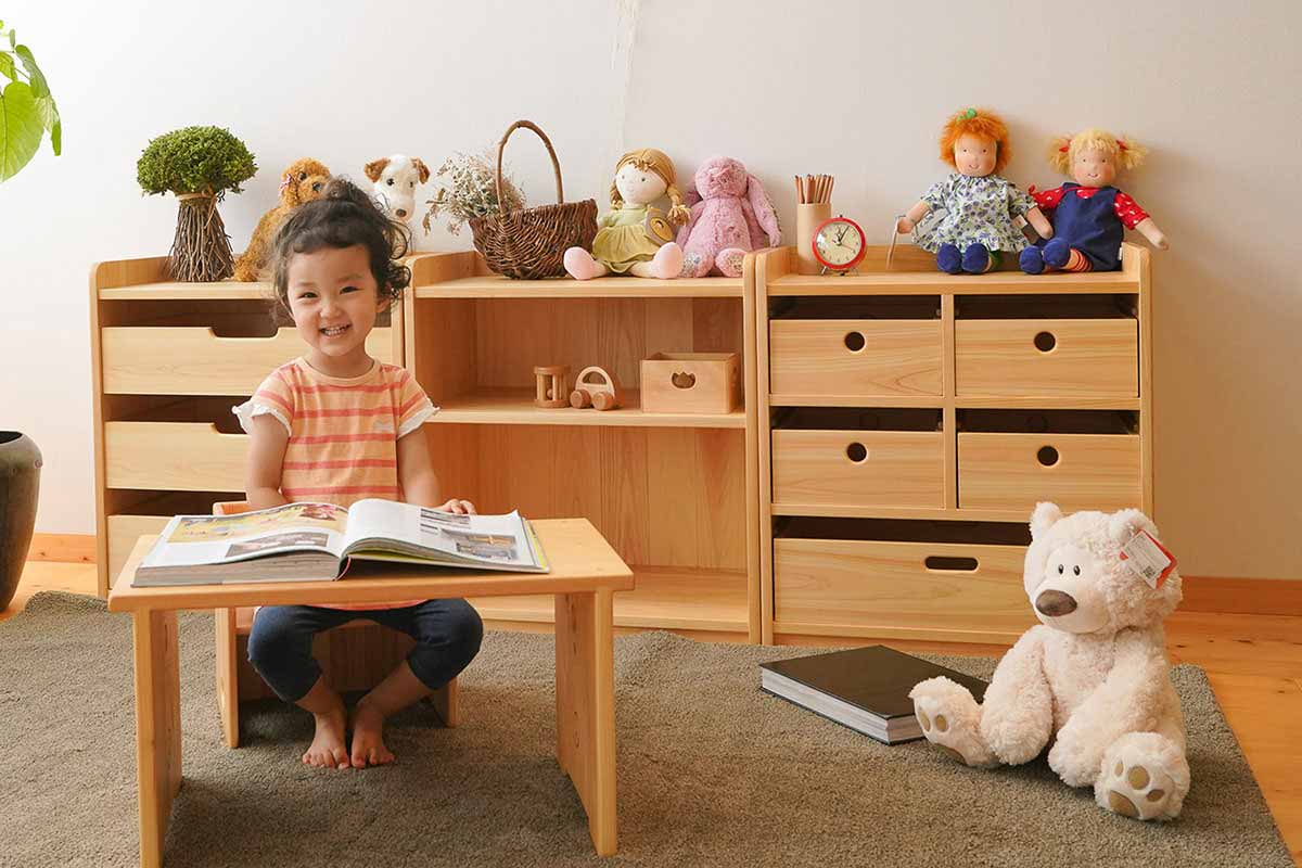 おもちゃは飾るように置くことでお片付けも楽しくなります。【いろは