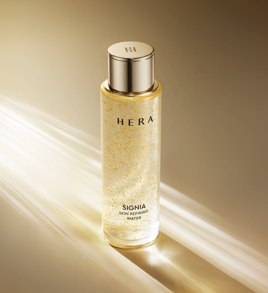 シグニア スキン リファイニング ウォーター - SKINCARE | HERA JAPAN