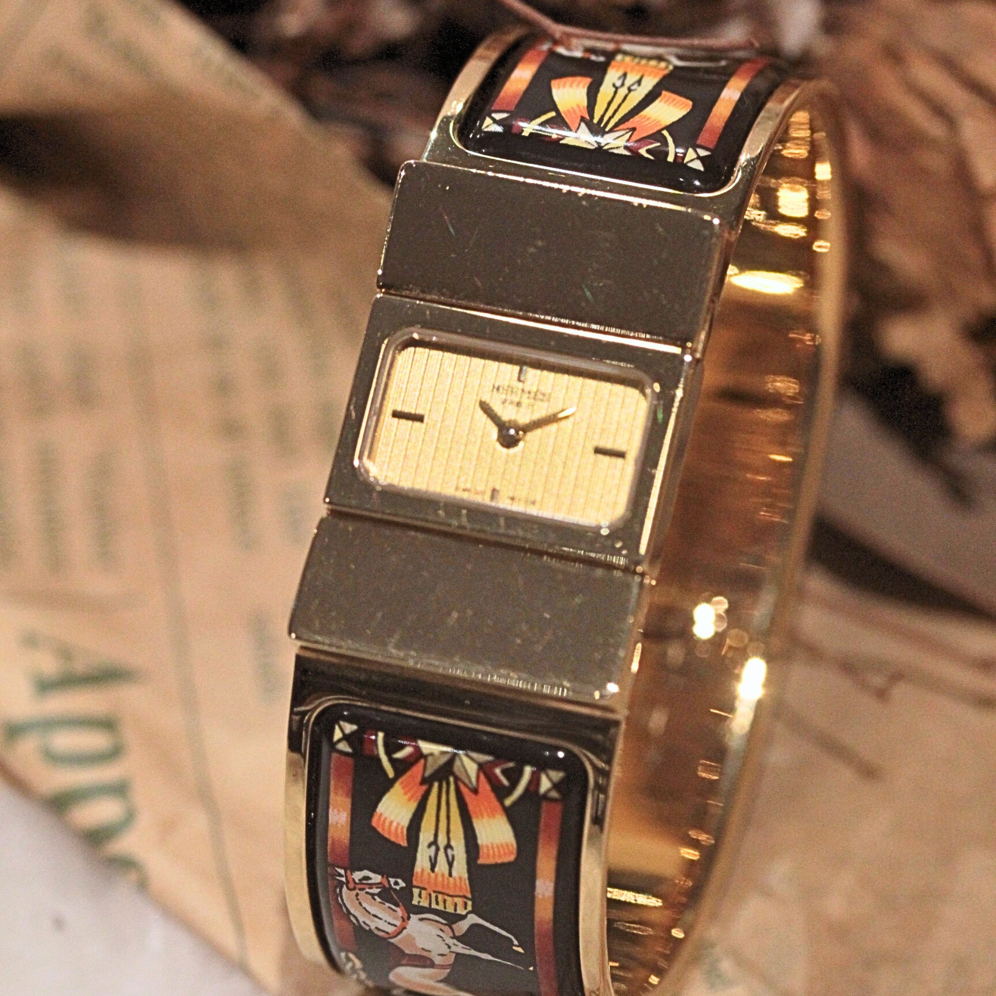 HERMES / エルメス / ロケ / バングルウォッチ / エマイユ 七宝焼き