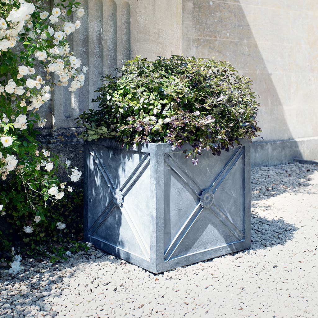Regency Zinc Planter| Decorative Planters | Agriframes USA