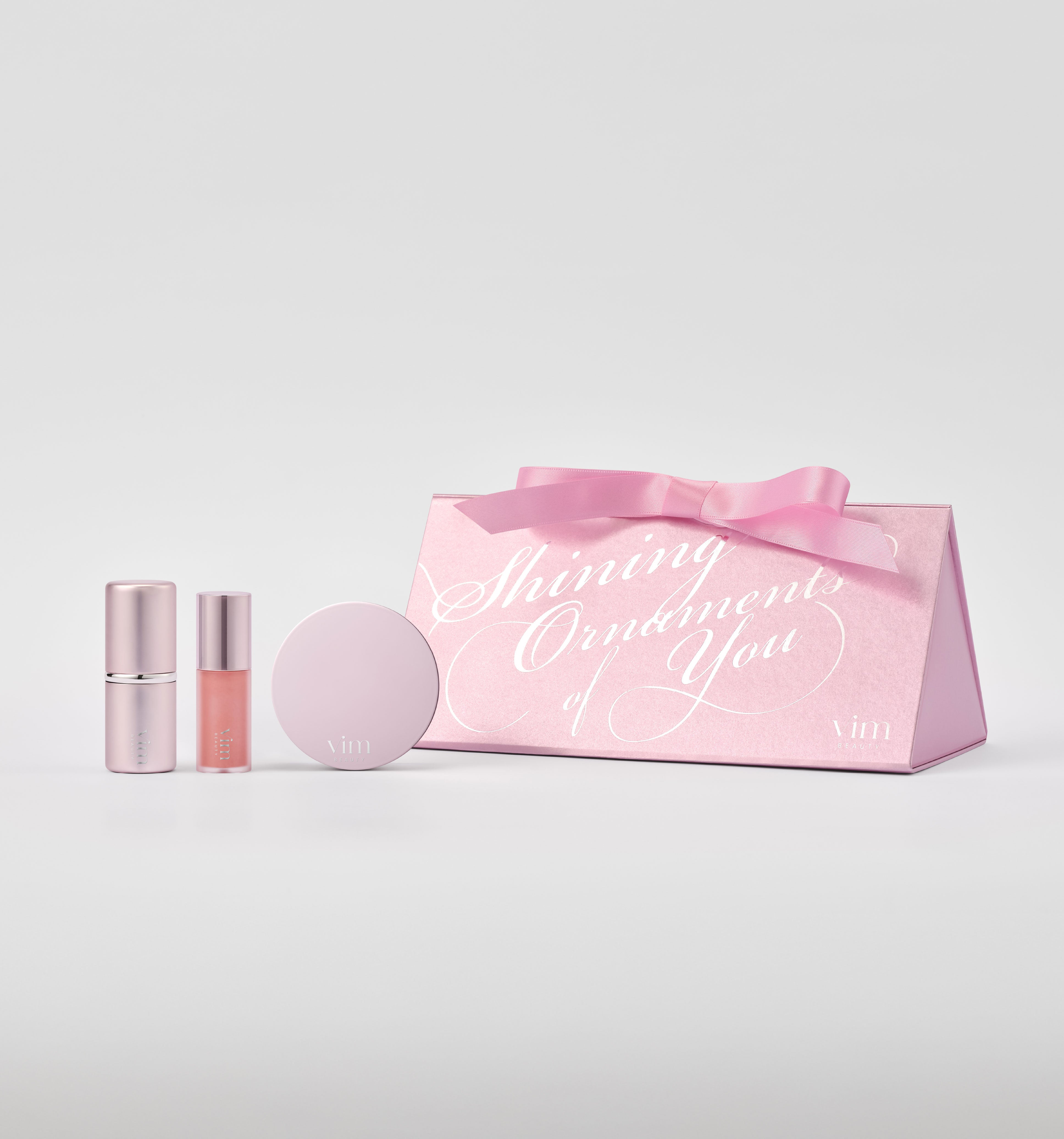 holiday collection 2025 | shining ornament box – vim BEAUTY