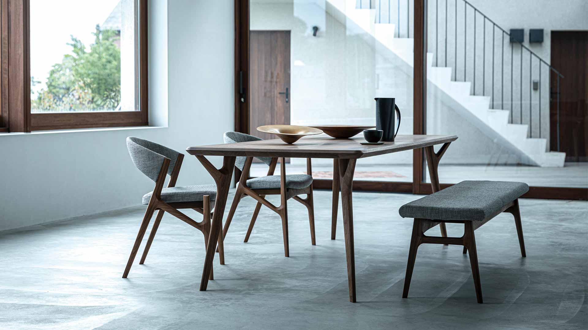 Owl アームレスチェア D04610N – 冨士ファニチア オンラインストア