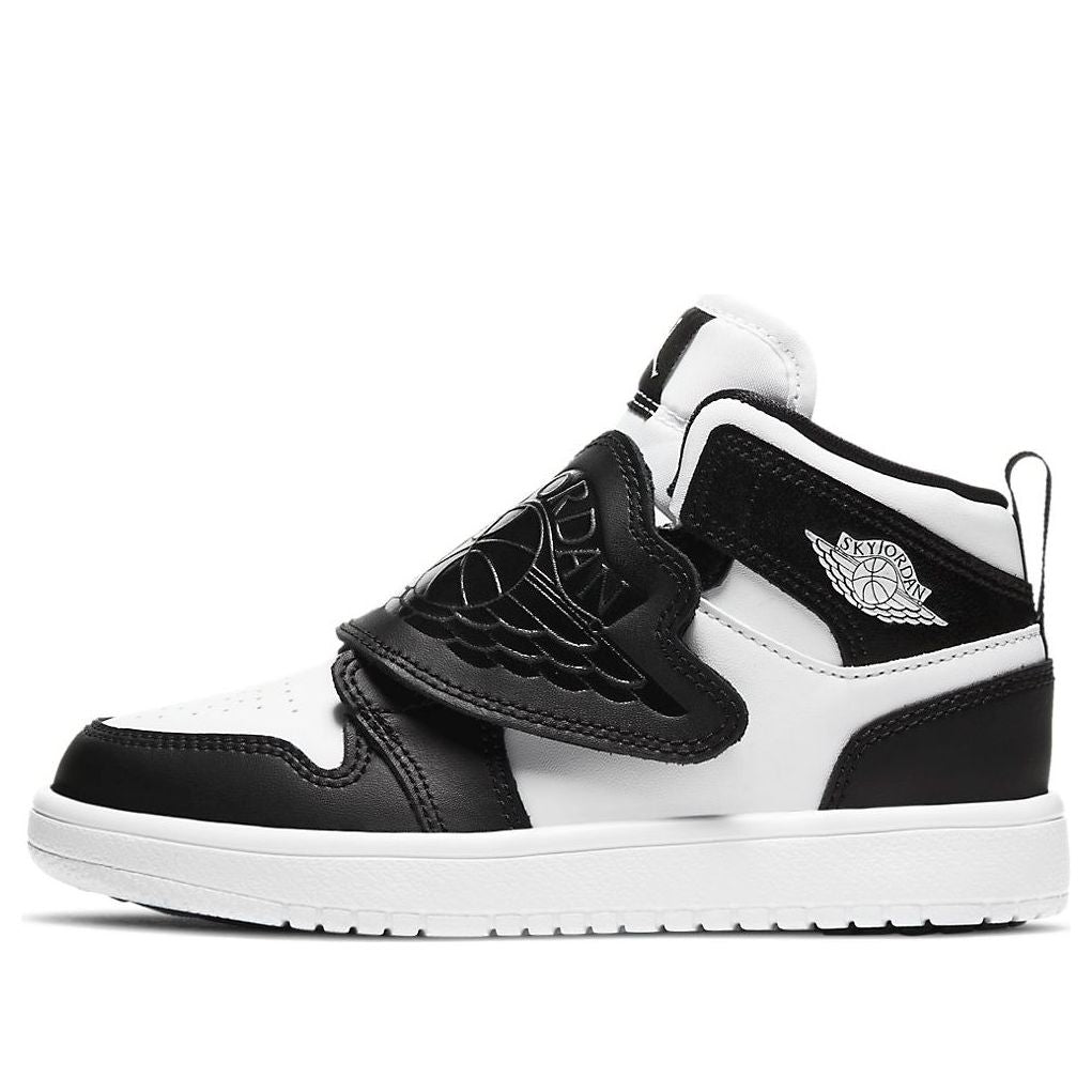PS) Air Jordan Sky Jordan 1 'Black White' BQ7197-010
