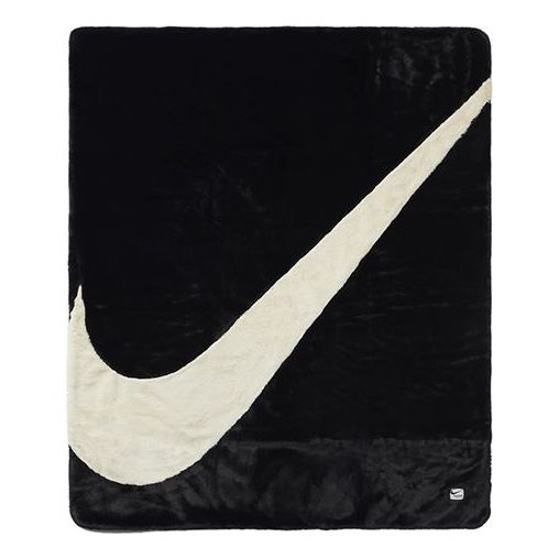 Nike Sportswear NSW Plush Faux Fur Blanket 'Black' CZ4549-010