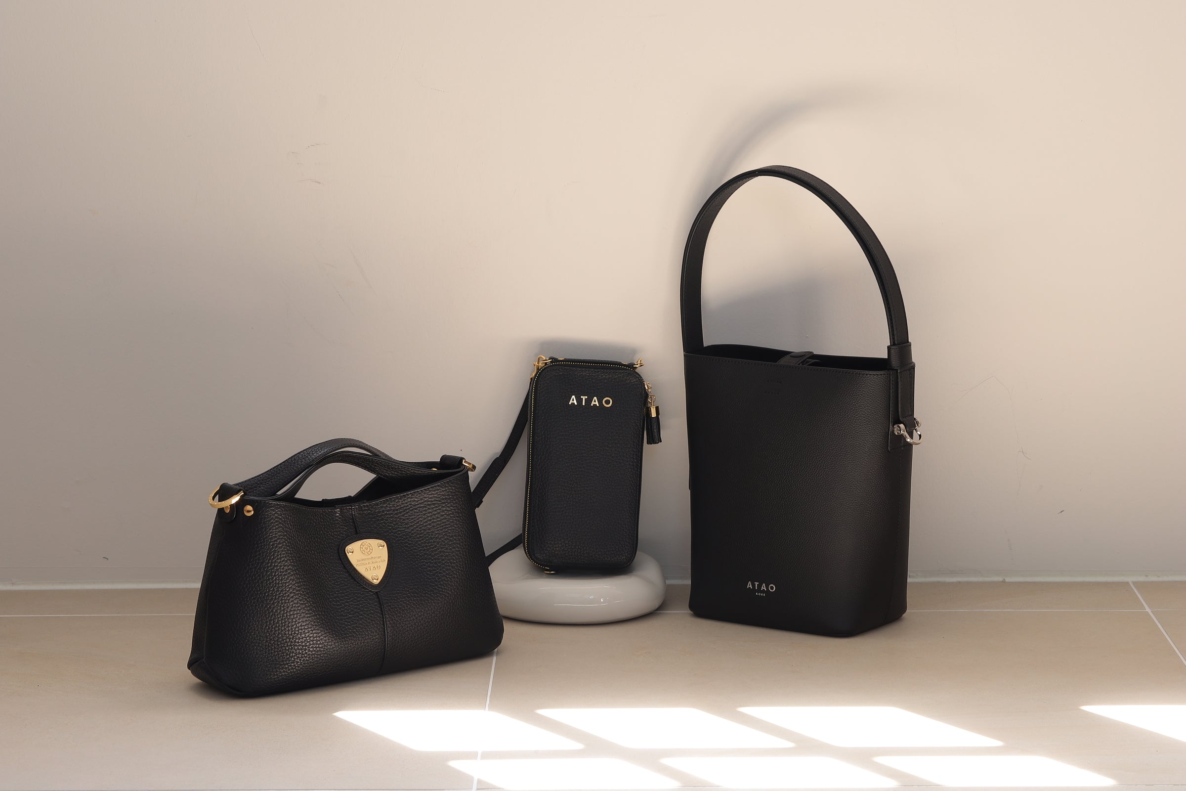プロが太鼓判！一生使える、ATAO名品黒バッグ3選 – ATAO LAND+(アタ