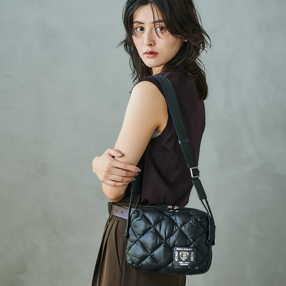 超軽量クロスボディバッグ｜コラッツァ｜ATAO（アタオ）｜カメラバッグ