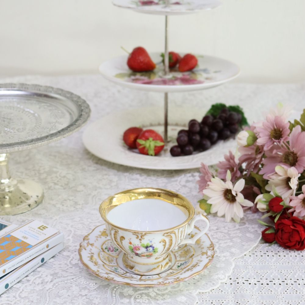 贅沢な絵付けにウットリ♪ カップ＆ソーサー LV1-93-A-752