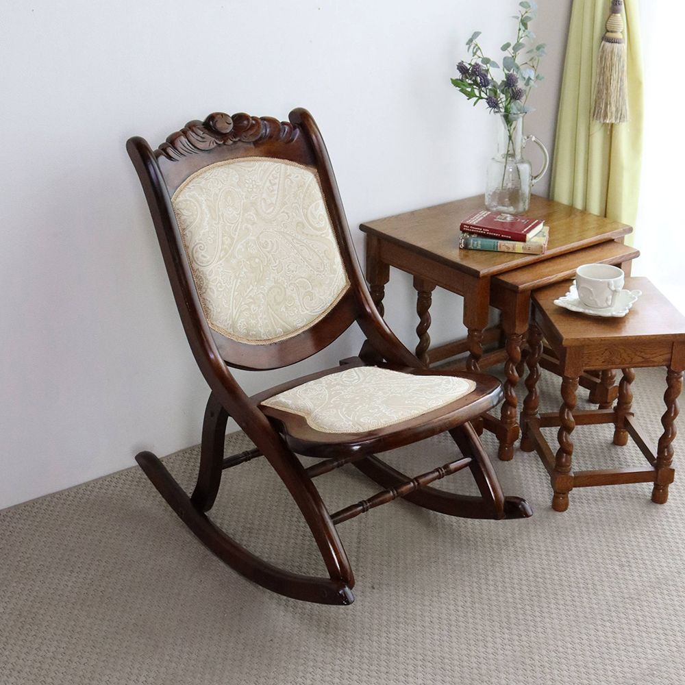 カジュアルに楽しんで♪ 折りたたみロッキングチェア VC107-266