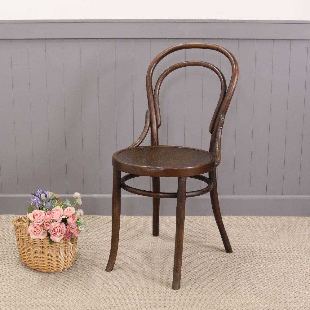 毎日使いたいスタンダード♪ ベントウッドチェア VC109-029005