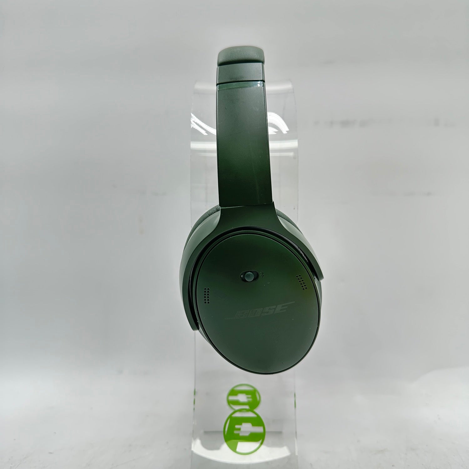 Bose QuietComfort Over-Ear Noise Cancelling Bluetooth Headphones