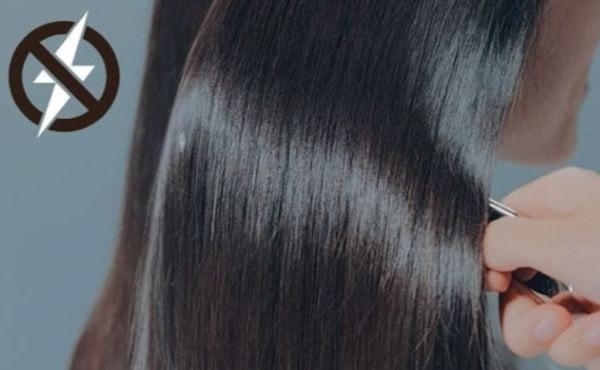 ラブクロム/ディズニー/アリエル/K24GPツキ ゴールド