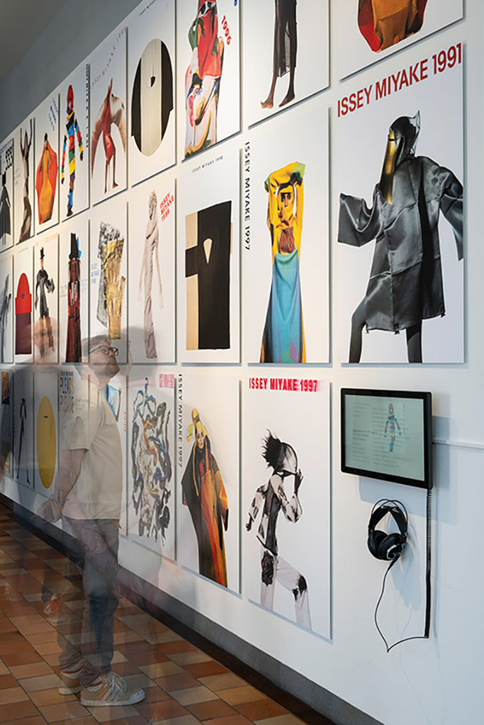 I³ ― Issey Miyake, Irving Penn, Ikko Tanaka」 – isseymiyake.com