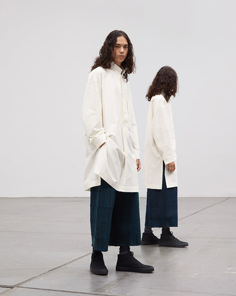 アイテムのご紹介「GEOMETRY JACQUARD SHIRT」「TRIANGLE CREPE SHIRT